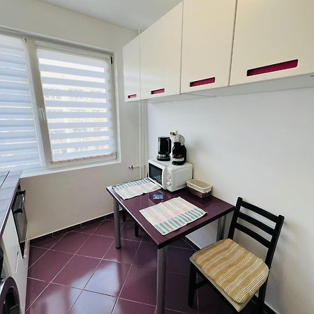 Apartament Naty Apartment Bucureşti Ngoại thất bức ảnh