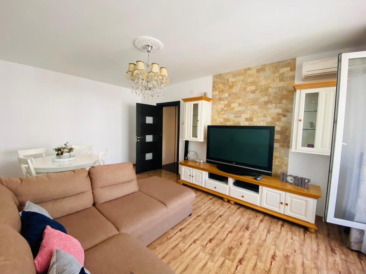 Apartament Naty Apartment Bucureşti Ngoại thất bức ảnh