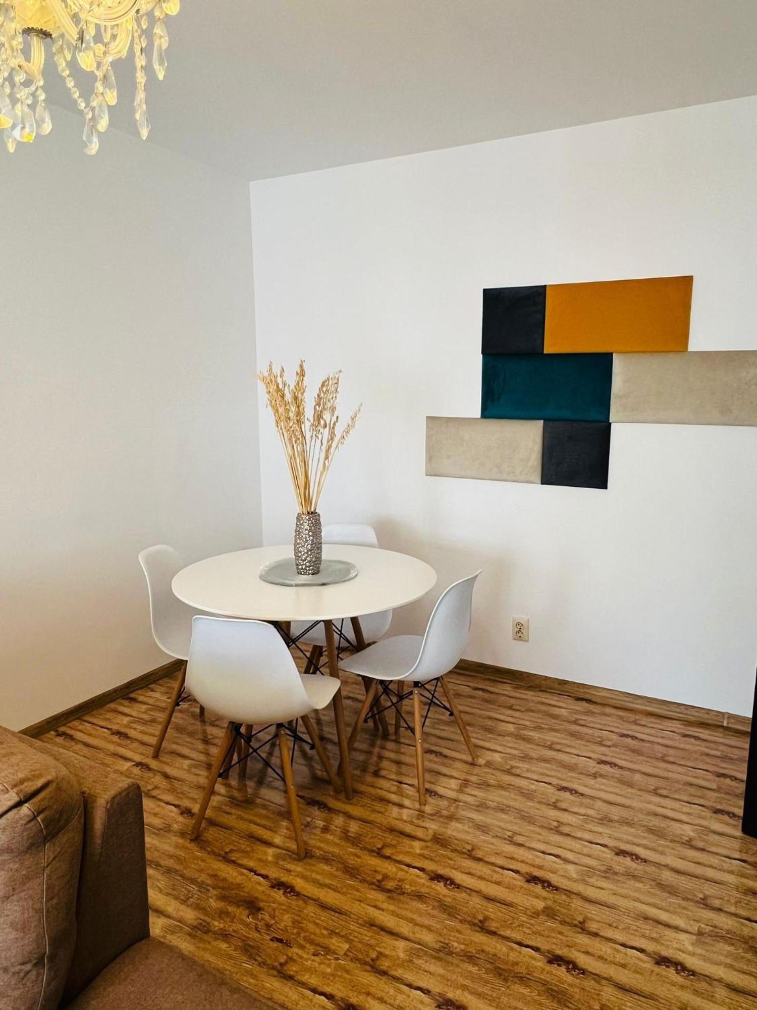 Apartament Naty Apartment Bucureşti Ngoại thất bức ảnh